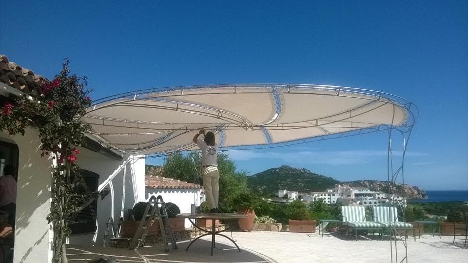 Artigiano WSAIL installa vela con panorama mare — chi siamo